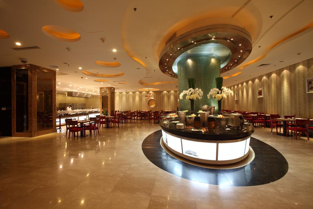 Beijing Wuhuan Hotel Exterior photo