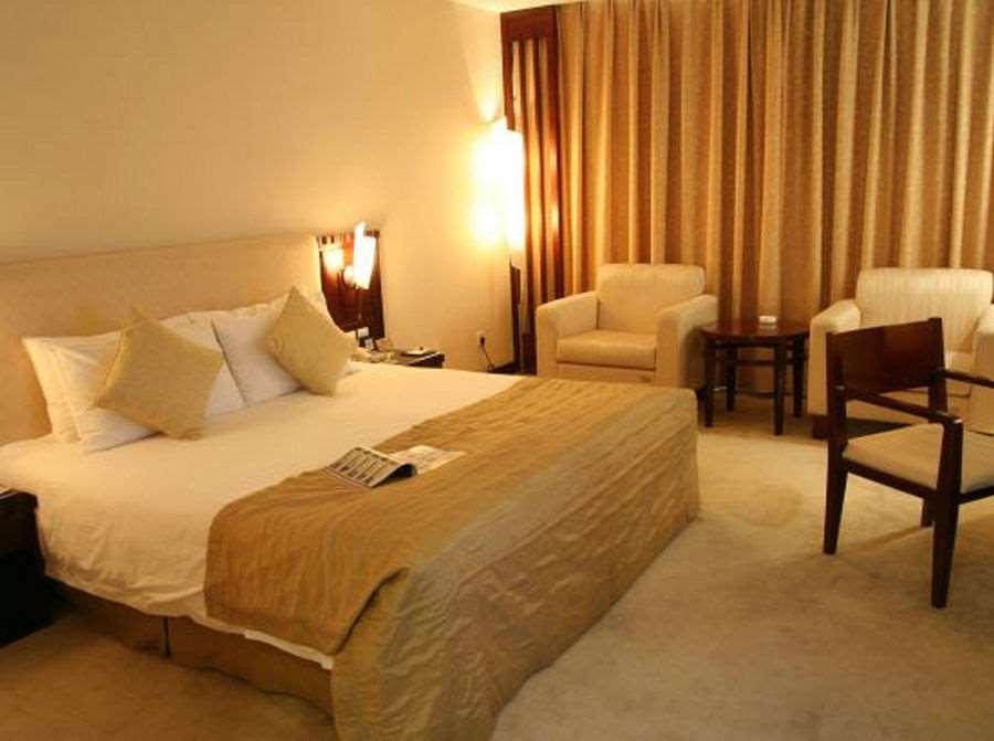 Beijing Wuhuan Hotel Room photo