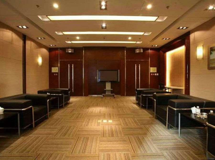 Beijing Wuhuan Hotel Facilities photo